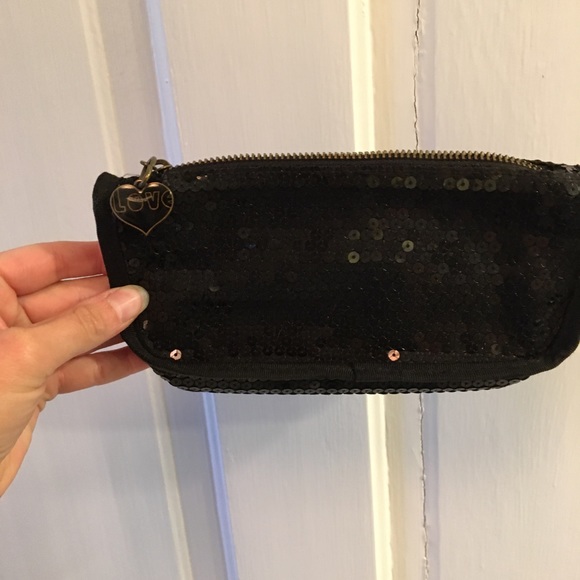 Gap sequin Clutch or accessory bag - Picture 3 of 5